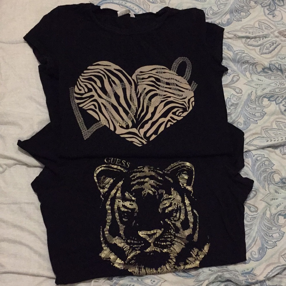 Woman’s Guess shirt’s size L